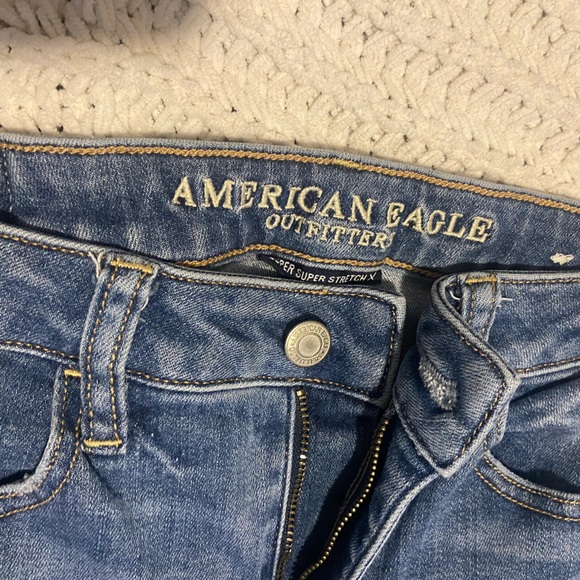 American Eagle Skinny Jeans - Picture 2 of 4